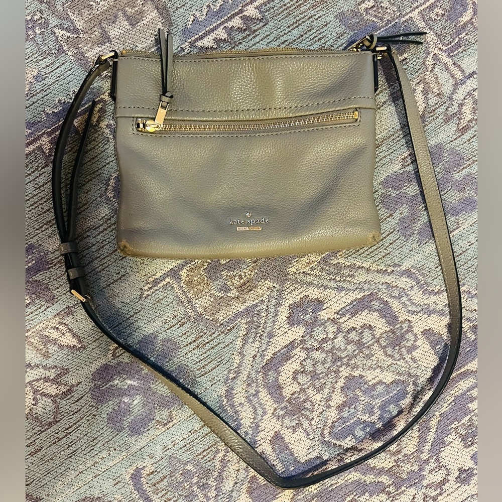 Kate spade crossbody bag